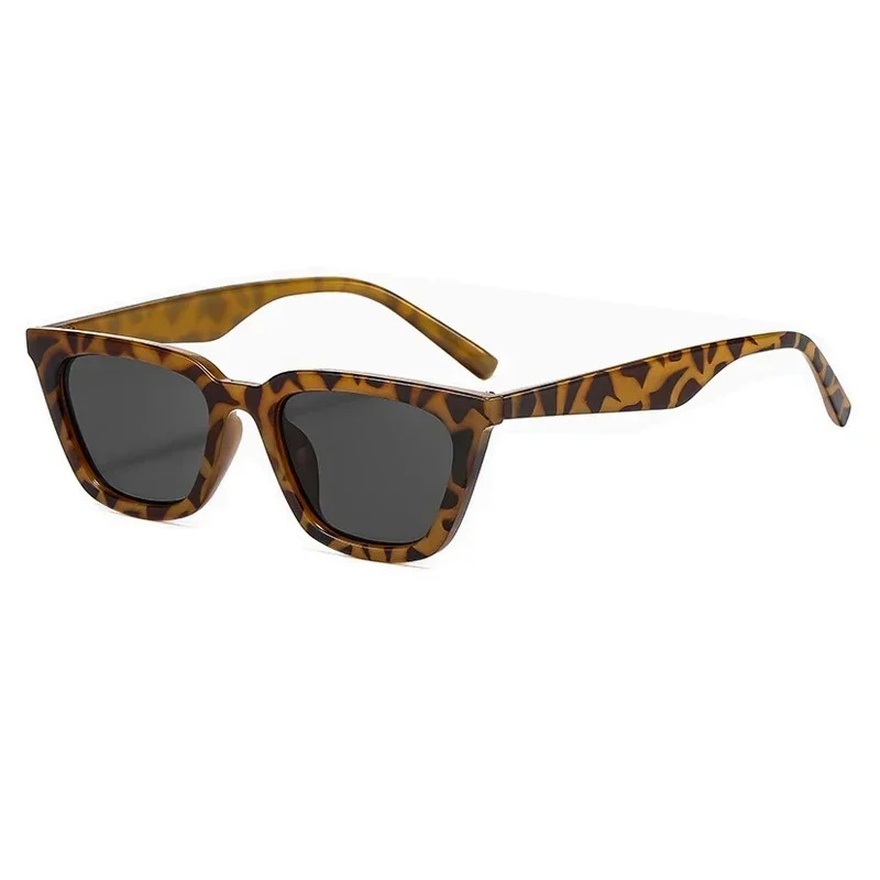 Klasyczne czarne okulary przec – Sunglasses Cat Eye recenzja i cena