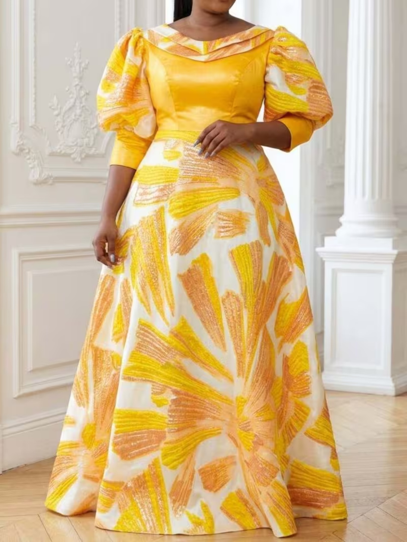 Sukienka maxi z satyny w nadru – Romper Floral Print recenzja i cena